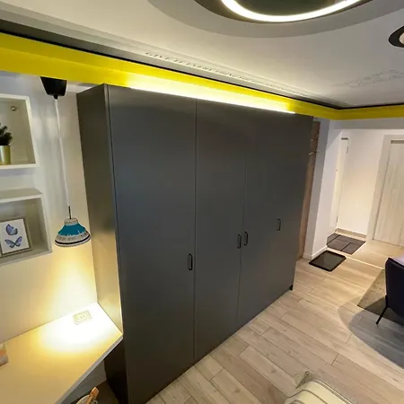 Studiokris Apartament *